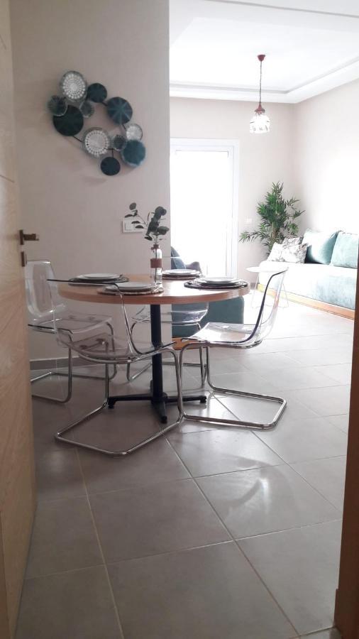 Appart. Luxueux Avec Piscine, Cosy, Bien Situe Bouznika Exterior foto