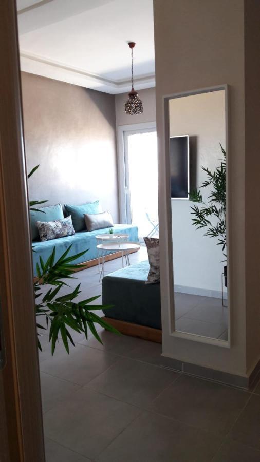 Appart. Luxueux Avec Piscine, Cosy, Bien Situe Bouznika Exterior foto