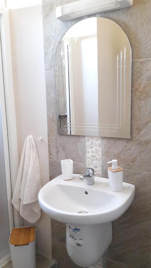 Appart. Luxueux Avec Piscine, Cosy, Bien Situe Bouznika Exterior foto